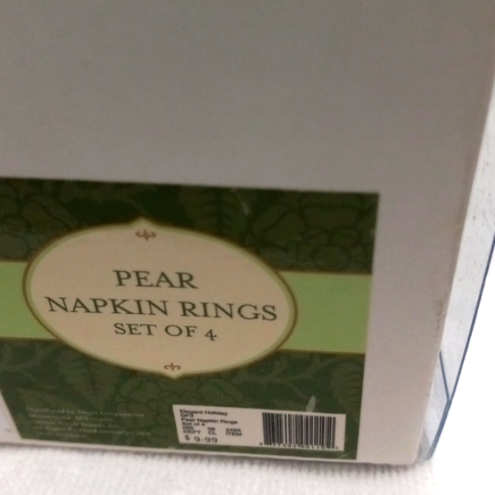 4 Pear Napkin Rings - Picture 5 of 5